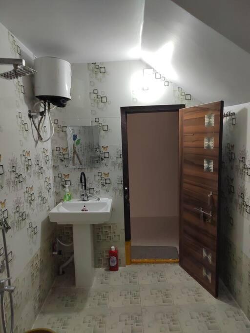 Apartament Gangi Kota North Flat Kovvur Zewnętrze zdjęcie